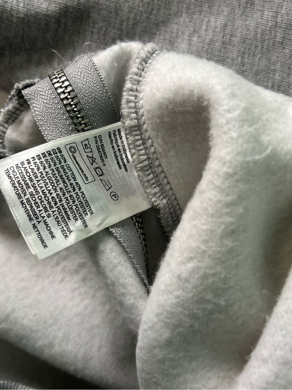 H&M Divided Light Gray Panel Detail Seam Crewneck Sweatshirt XS zipper details - Picture 10 of 10
